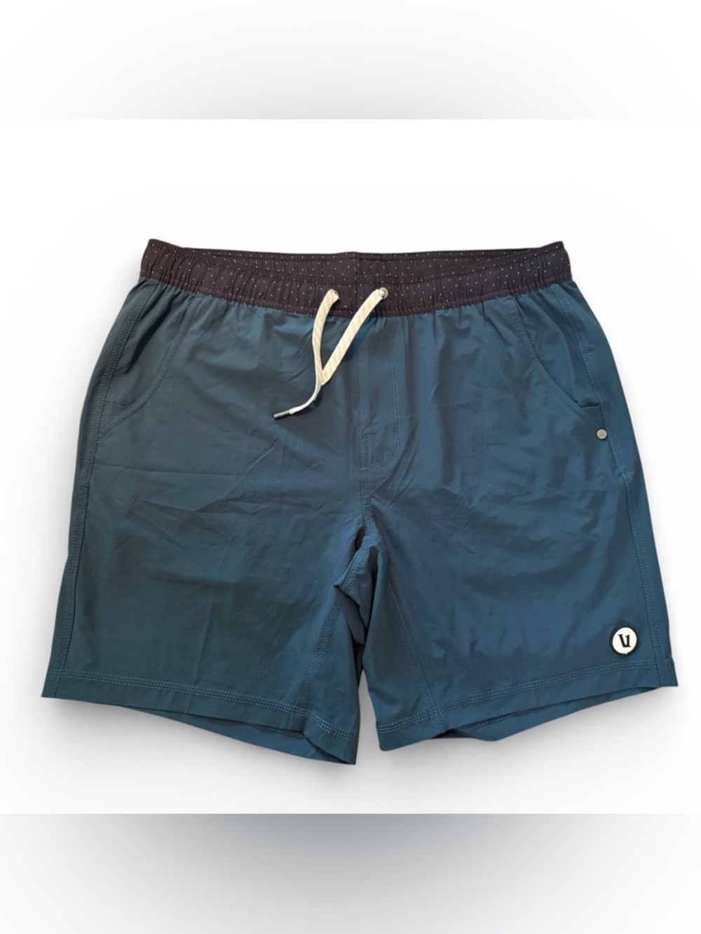 Vuori Men’s Teal Athletic Shorts NWOT